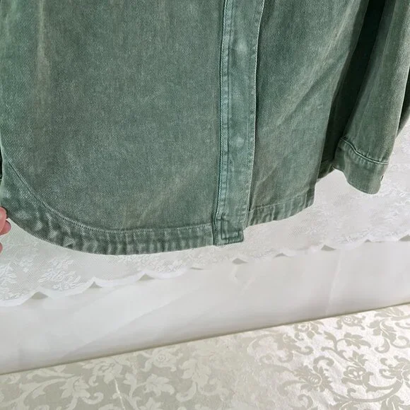 Green Denim Long Sleeved Shirt - Picture 4 of 5